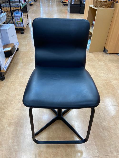 Cattelan Italia (カッテラン イタリア) 昇降式チェア ブラック レザー Victor X