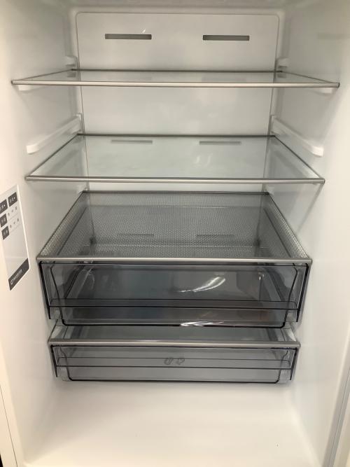 Hisense (ハイセンス) 2ドア冷蔵庫 HR-G26E3W 2024年製 257L 84L クリーニング済