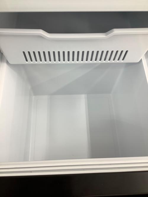 Hisense (ハイセンス) 2ドア冷蔵庫 HR-G26E3W 2024年製 257L 84L クリーニング済