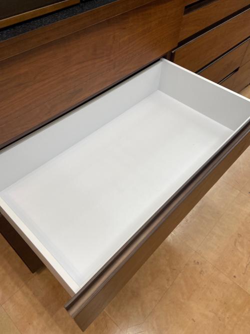 河合家具製作所 レンジボード・食器棚セット ブラウン×ブラック 2枚扉 引き出し付き