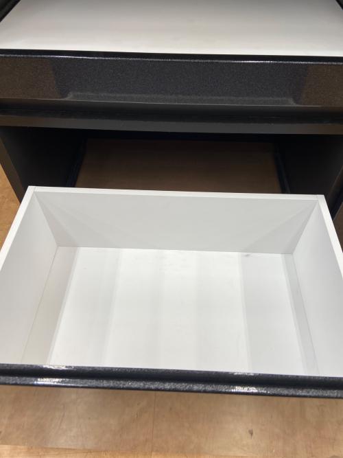 マルコ木工 レンジボード ブラック 連結部ダボ×1欠品 2枚扉・モイス加工・フルオープン