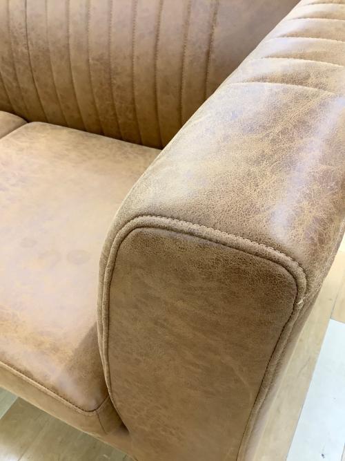 Knot antiques (ノットアンティークス) 片袖ソファー 253 キャメル GRESS