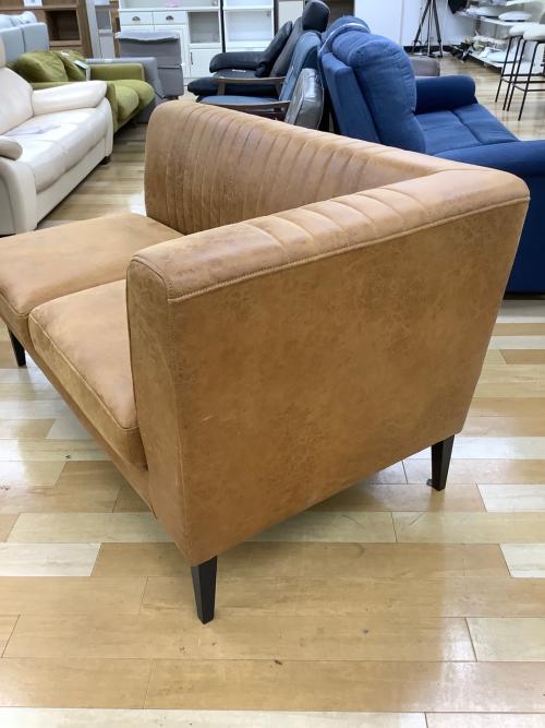 Knot antiques (ノットアンティークス) 片袖ソファー 253 キャメル GRESS