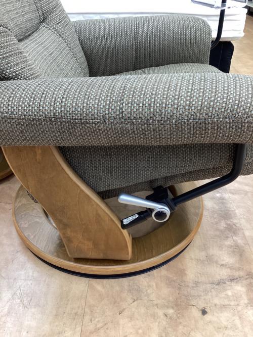 ニトリ パーソナルチェア ブラウン