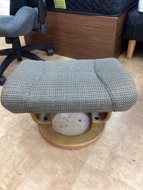 ニトリ パーソナルチェア ブラウン