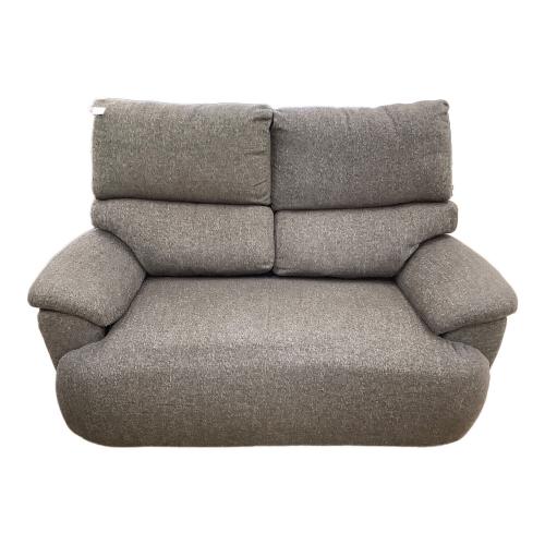 ニトリ 2人掛けソファー ブラウン