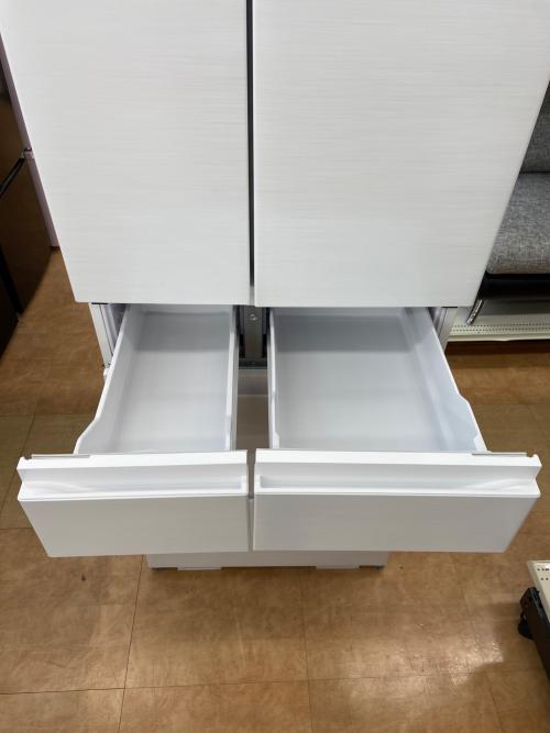 HITACHI (ヒタチ) 6ドア冷蔵庫 R-HW62V 2024年製  617L