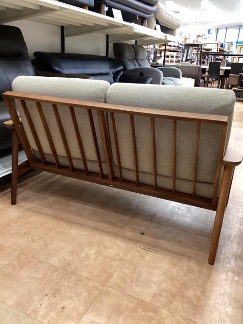 karimoku (カリモク) 2人掛けソファー 84 高さ70 幅137 奥行67 グレー