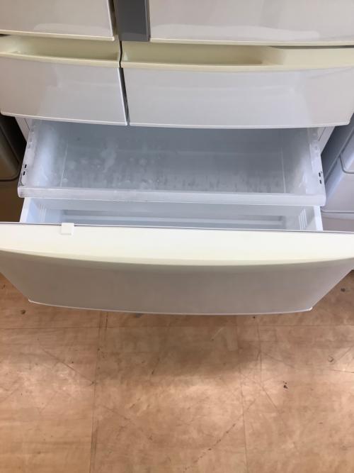 Panasonic (パナソニック) 6ドア冷蔵庫 NR-FVF505-W 2019年製 319 501L