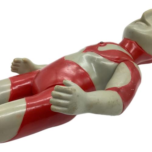 ブルマアク ウルトラマン 特大サイズ レトロソフビ 1970年代当時物/全体にベタツキ・変色・色ハゲ有 ウルトラマン