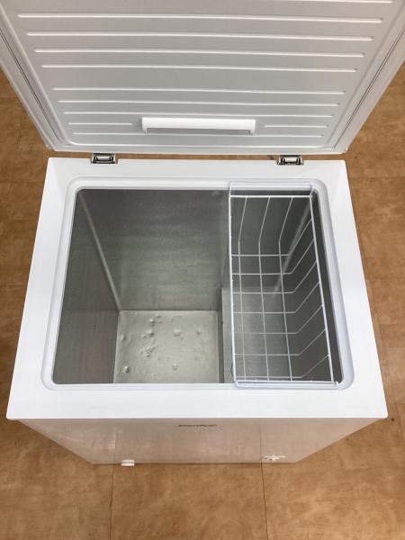 Comfee (コンフィー) 1ドア冷凍庫 RCC143WH 2024年製 底面ヘコミ有 181
