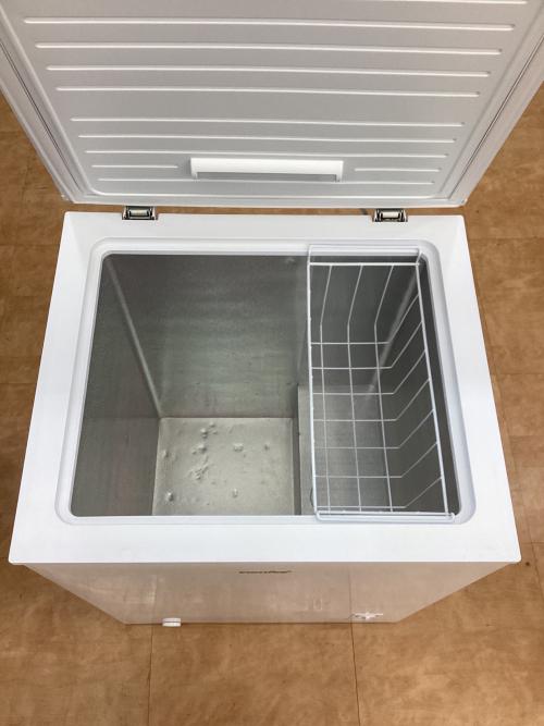 Comfee (コンフィー) 1ドア冷凍庫 RCC143WH 2024年製 底面ヘコミ有 181 142L