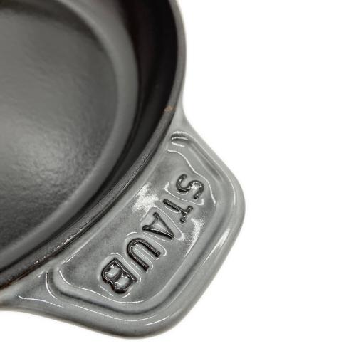 Staub (ストウブ) オーバルホットプレート 20cm・グレー