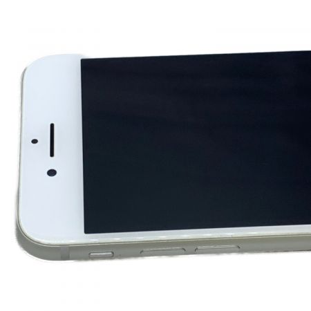 Apple (アップル) iPhone8 MQ792J/A サインアウト確認済 352994093043964 ○ au(SIMロック解除済) 修理履歴無し 64GB バッテリー:Bランク(80%) 程度:Aランク iOS15
