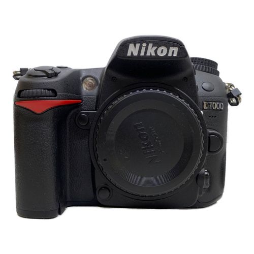 Nikon (ニコン) デジタル一眼レフカメラ 動作確認済み D7000 1620万画素(有効画素) APS-C 23.6mm×15.6mm CMOS 専用電池 SDカード対応 CH：約6コマ/秒 1/8000～30秒 -