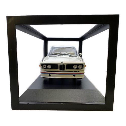 モデルカー 1/18スケール BMW 3.0 CSL