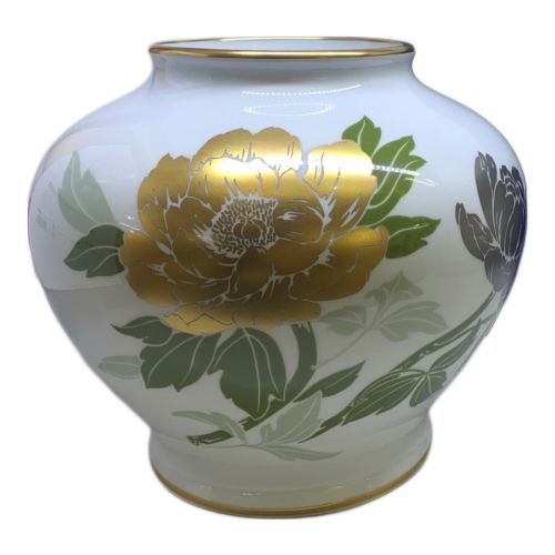 大倉陶園 (オオクラトウエン) 花瓶 金銀彩牡丹