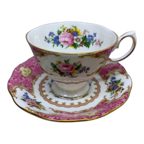 ROYAL ALBERT (ロイヤルアルバート) カップ&ソーサー5客＋クリーマー レディーカーライル