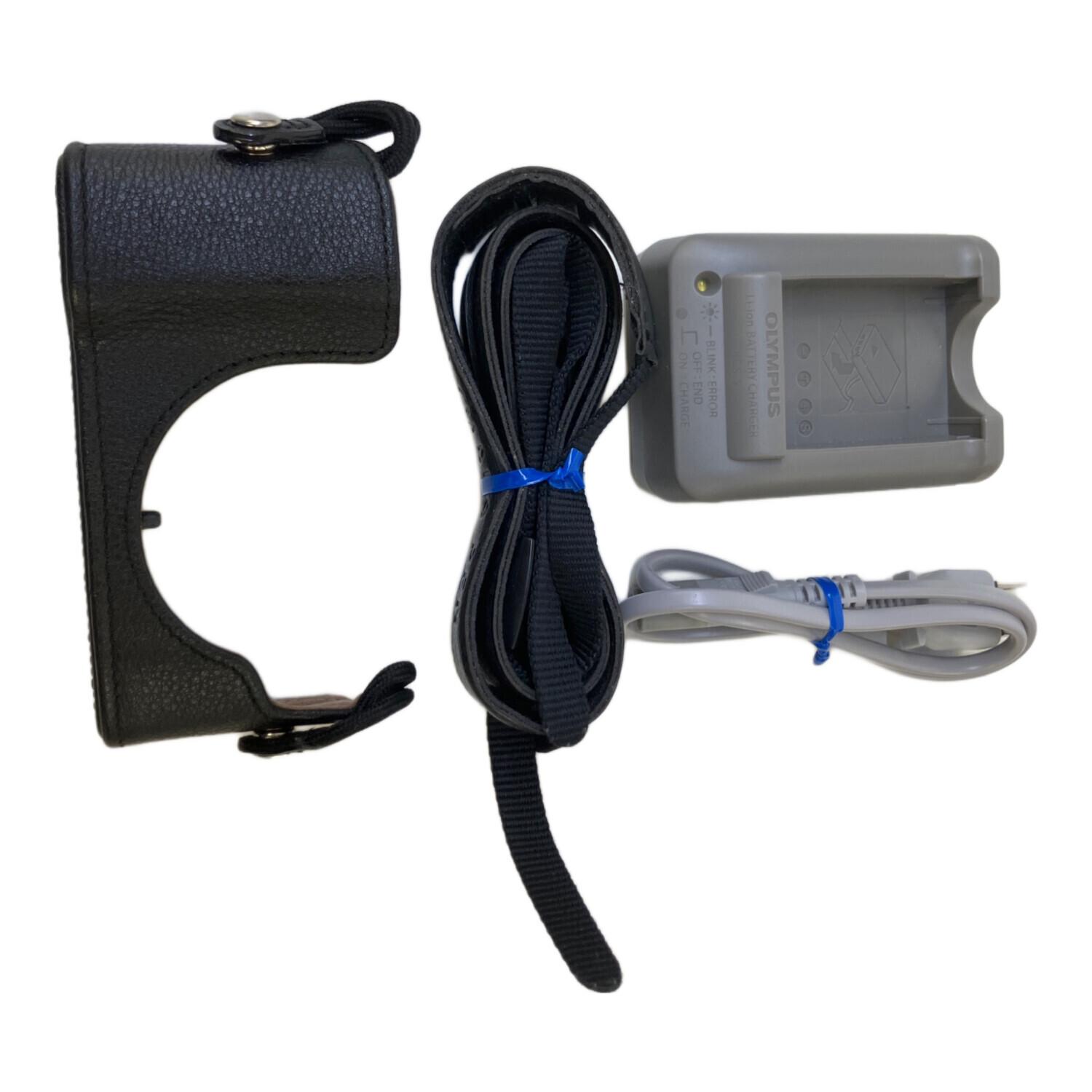 OLYMPUS (オリンパス) ミラーレス一眼カメラ ダブルズームキット PEN E