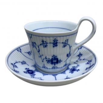 ROYAL COPENHAGEN (ロイヤル・コペンハーゲン) カップ&ソーサー ブルーフルーテッド・プレイン ハイハンドル