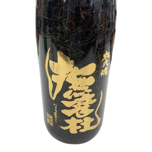 神酒造 芋焼酎　黒撫磨杜 ブラックダイヤテールキャット 10周年記念ボトル（1000本限定）1800ml