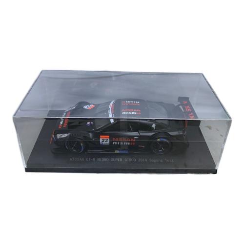 EBBRO (エブロ) SUPER GT500 2014 Sepang Test NISSAN GT-R NISMO 1/18 ダイキャストモデルカー
