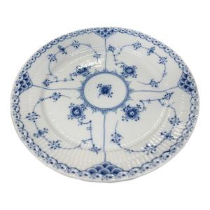 ROYAL COPENHAGEN (ロイヤル・コペンハーゲン) プレート 25cm ブルーフルーテッド・ハーフレース