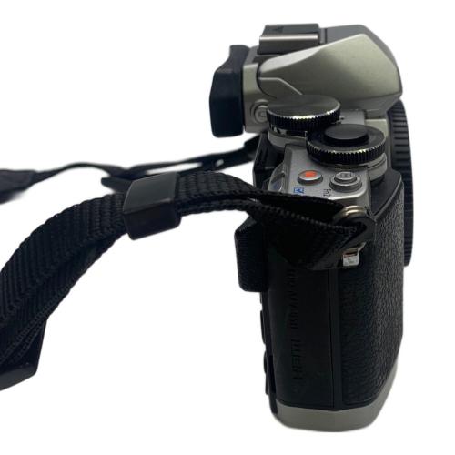 OLYMPUS デジタル一眼レフカメラ OM-D E-M10　レンズセット