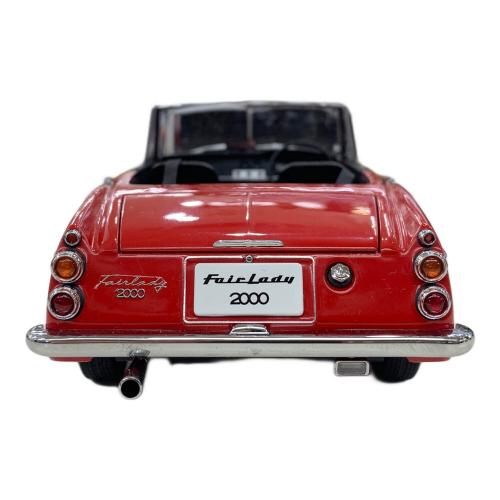 AUTOart (オートアート) 1/18 Datsun Fairlady 2000（SR311） レッド