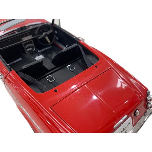 AUTOart (オートアート) 1/18 Datsun Fairlady 2000（SR311） レッド
