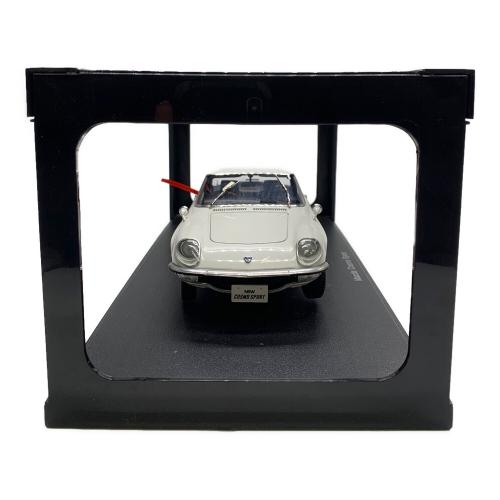 AUTOart (オートアート) mazda Cosmo Sport ミニカー