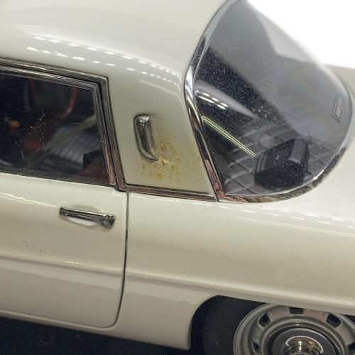 AUTOart (オートアート) mazda Cosmo Sport ミニカー