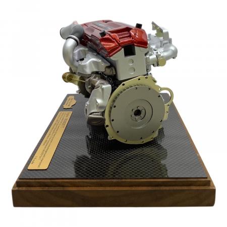 日下エンジニアリング SKYLINE GT-R RB26DETT エンジン 1/6 模型