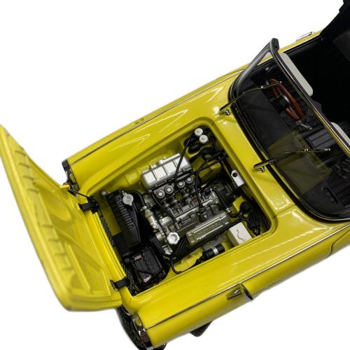 AUTOart (オートアート) 1/18 Honda S800 Roadster ミニカー スレ・文字ハガレ有 ※現状販売品