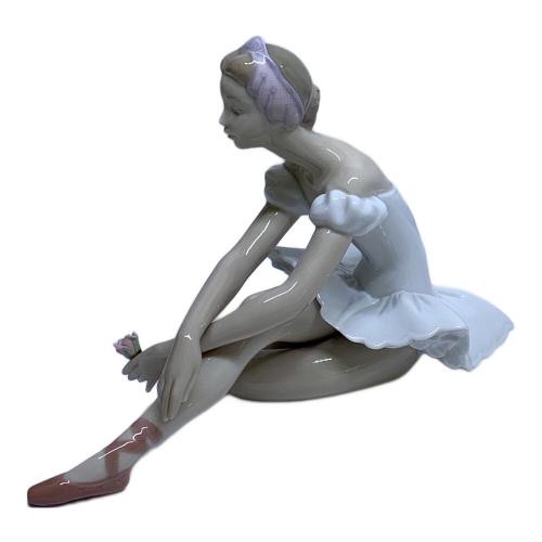 LLADRO (リヤドロ) ローズバレエ フィギュリン