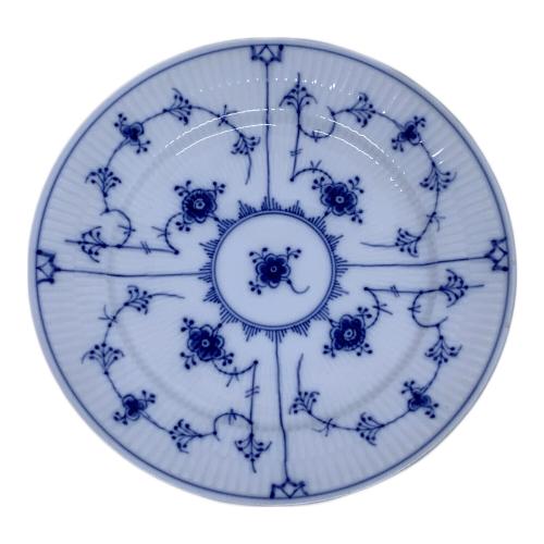 ROYAL COPENHAGEN (ロイヤル・コペンハーゲン) プレート 19cm ブルーフルーテッド・プレイン