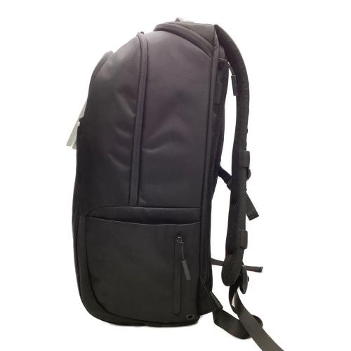Incase (インケース) DSLR Pro Pack カメラバッグ ブラック