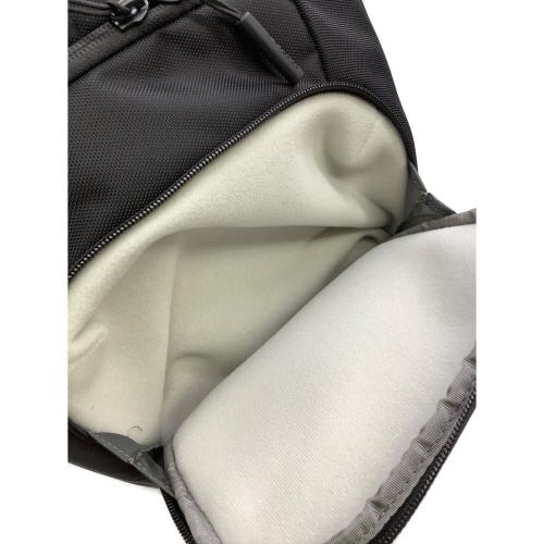 Incase (インケース) DSLR Pro Pack カメラバッグ ブラック