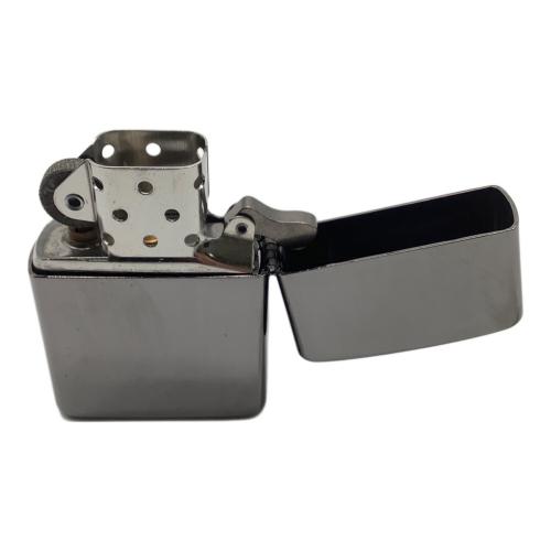 ZIPPO (ジッポ) ZIPPO 2004年製 アーマーケース 十字架 シェルデザイン