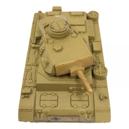 TOMY (トミー) コンバットトミカ 箱付 ドイツ陸軍中型戦車 Ⅲ号F型 日本製
