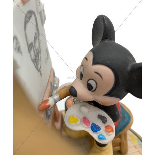 DISNEY (ディズニー) 絵を描くミッキーマウス｜トレファクONLINE