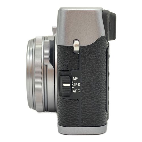 FUJIFILM (フジフィルム) デジタルカメラ Fine Pix X100 1230万画素 APS-C 専用電池 SDXCカード対応 11012347