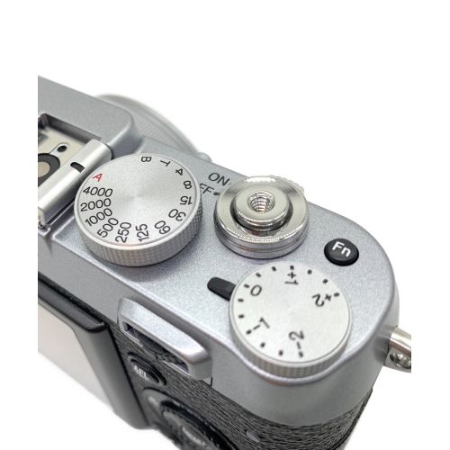 FUJIFILM (フジフィルム) デジタルカメラ Fine Pix X100 1230万画素 APS-C 専用電池 SDXCカード対応 11012347