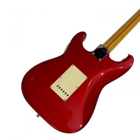 FENDER (フェンダー) エレキギター オリジナルカスタムボディ 日本製 @ ストラトキャスター 動作確認済み R 006373