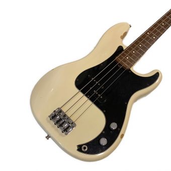 FENDER USA (フェンダーＵＳＡ) エレキベース @ FSR 70s Precision Bass プレシジョンベース 動作確認済み 2003-2004年製 Z3145373