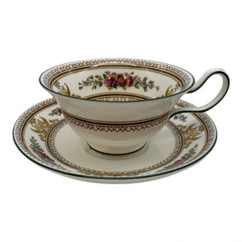 Wedgwood (ウェッジウッド) カップ&ソーサー 黒壺刻印 イングランド製 コロンビア