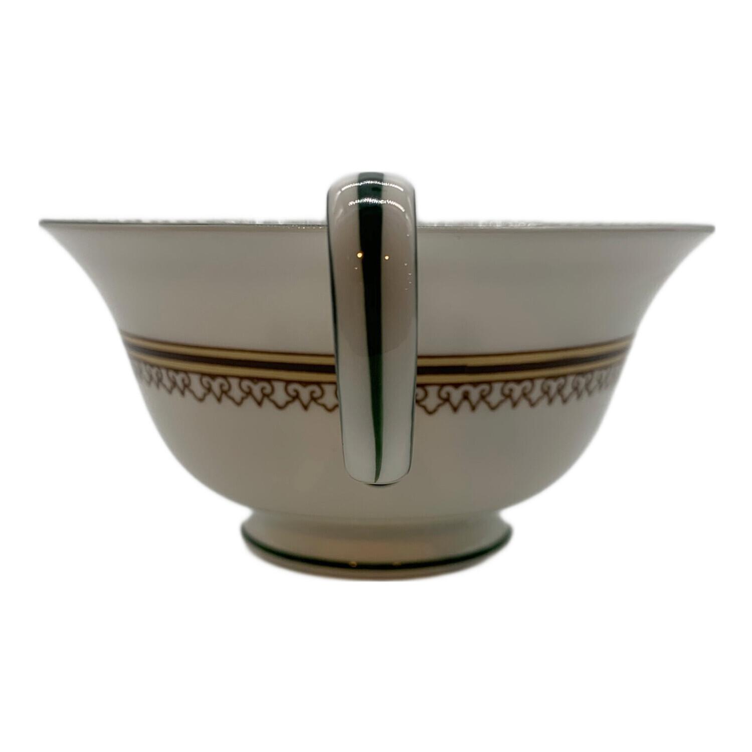 Wedgwood (ウェッジウッド) カップ&ソーサー 黒壺刻印 イングランド製 