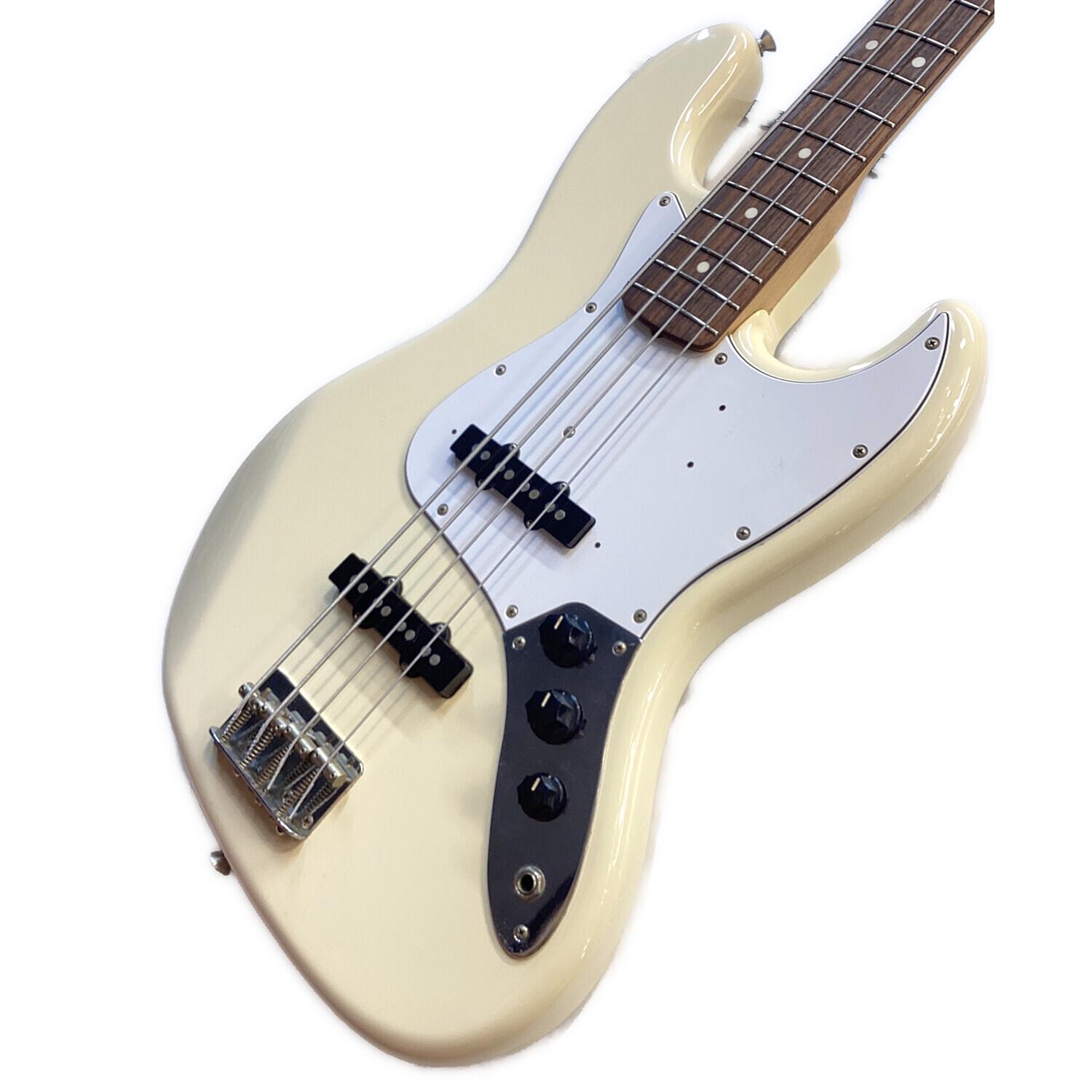 フェンダーjapan　2014 jazzBass FENDER JAPAN (フェンダージャパン) JAZZBASS ジャズベース エレキ