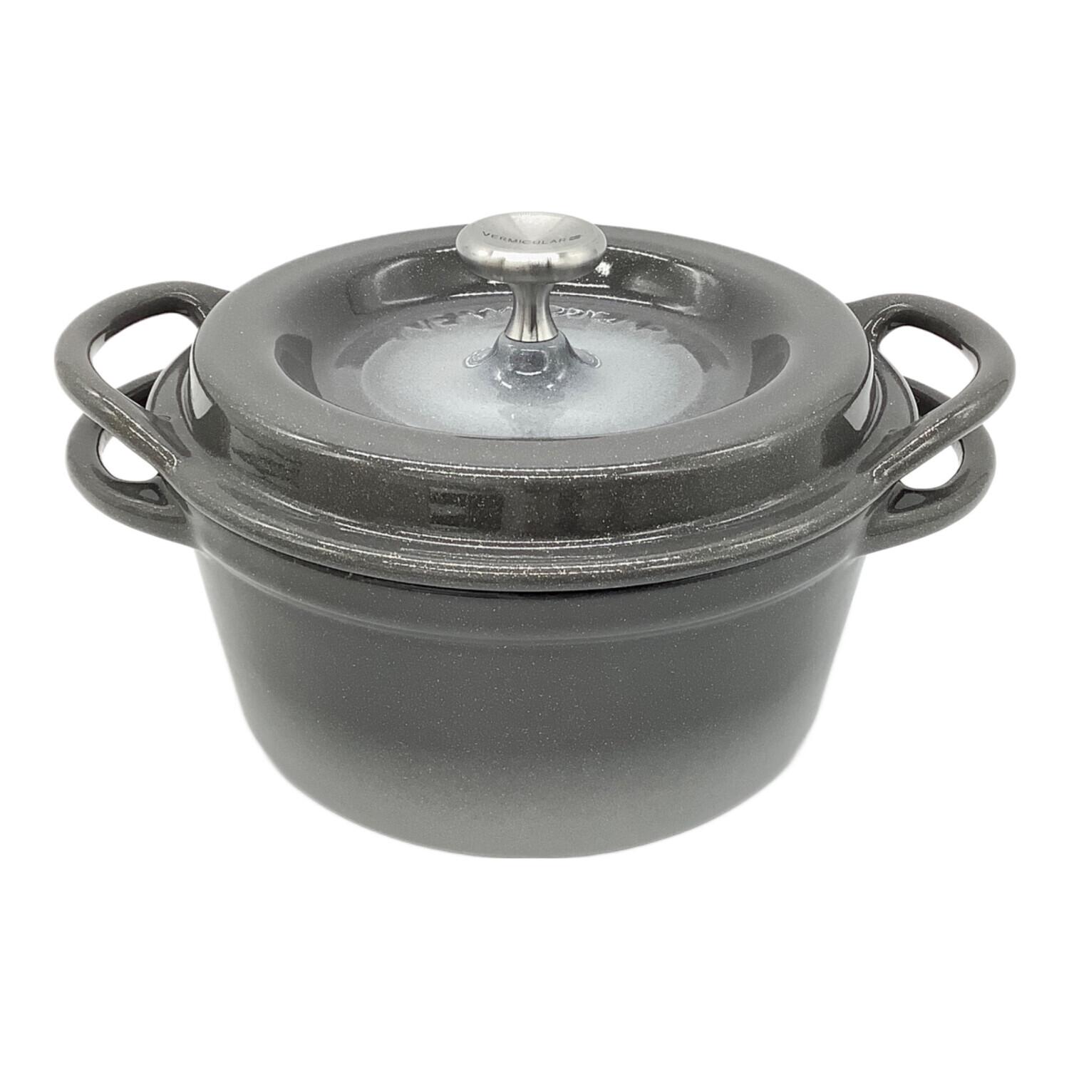 【新品未使用】バーミキュラ　オーブンポットラウンド　　#14 グレー VERMICULAR (バーミキュラ) オーブンポットラウンド 14cm｜トレファク