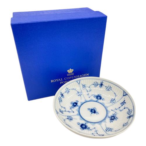ROYAL COPENHAGEN (ロイヤル・コペンハーゲン) ケーキディッシュ ブルーフルーテッド・プレイン